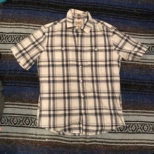 LL BEAN BUTTON-UP SHIRT